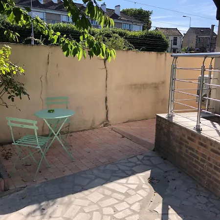 Alloappartmeuble_l'emeraude Apartment